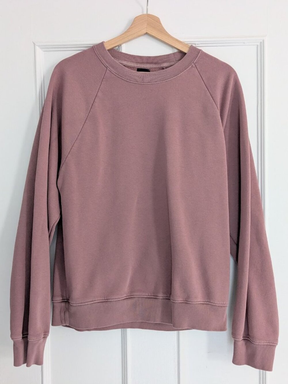 GAP S Tall VintageSoft Raglan Sweatshirt